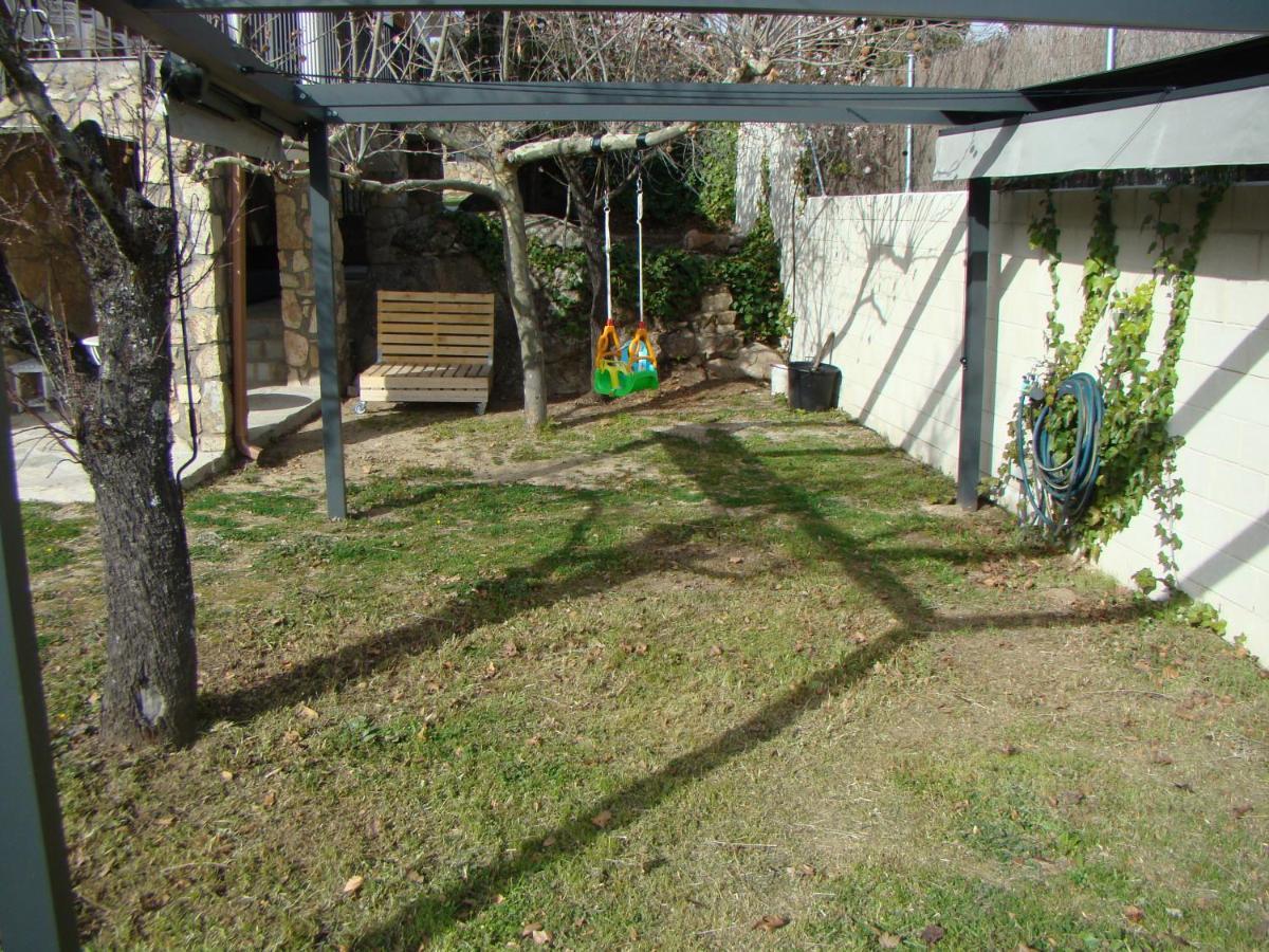Chalet Con Piscina Y Bbq Para 10 Personas San Martín de Valdeiglesias Kültér fotó