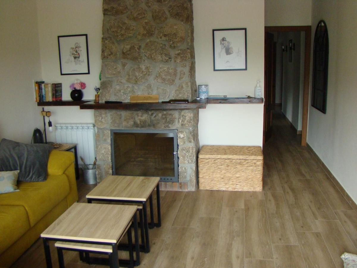 Chalet Con Piscina Y Bbq Para 10 Personas San Martín de Valdeiglesias Kültér fotó